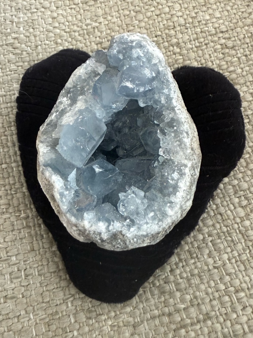 Boutique Raw Celestite Crystal Geode Specimen 282g With Display Heart Pillow